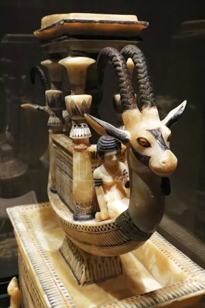 Photo for Alabaster boat model found in Tutankhamun's tomb - Royalty Free Image