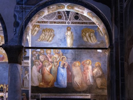 Téléchargez les photos : Padoue, Italie - 29 avril 2023 : Apparition de Jésus ressuscité de l'ancien Baptistère de Padoue, Italie - en image libre de droit