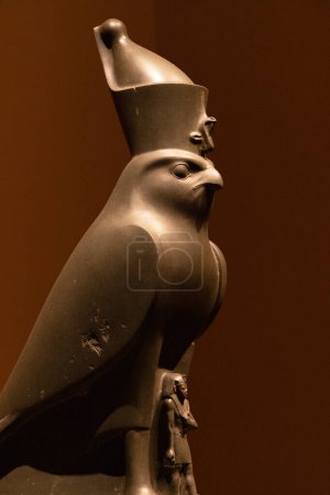 Téléchargez les photos : Figurine de faucon Horus, Metropolitan Museum of Art, New York - en image libre de droit