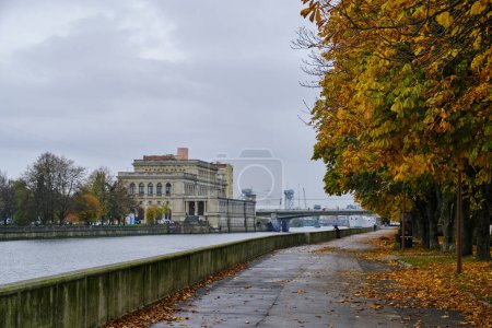 Foto de Kaliningrado, Rusia, 26 de octubre de 2022.El edificio Museo de Bellas Artes, Konigsberg Stock Exchange - Imagen libre de derechos