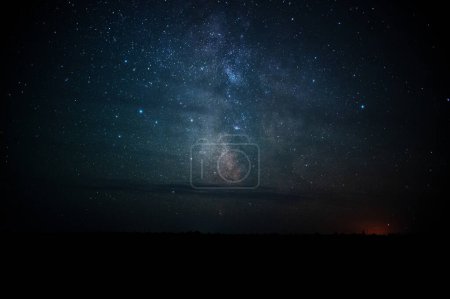 Téléchargez les photos : Ciel étoilé nuit photo des étoiles - en image libre de droit