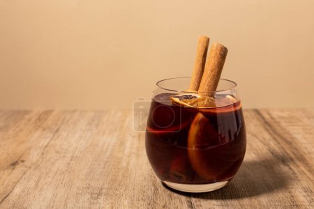 Christmas drink Vin Chaud, French mulled wine ingredients_cinnamon and dried fruits