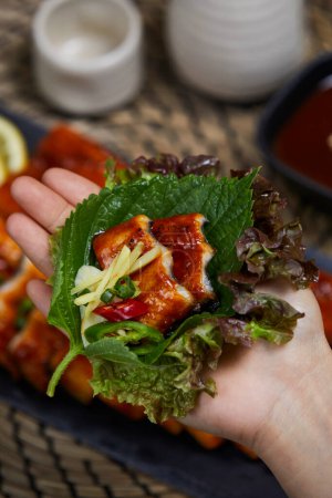 koreanisches traditionelles Essen, gegrillte Aalwickel
