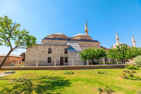 Mevlana Museum holds profound spiritual and cultural significance. It previously functioned as dervish lodge and a religious school for the Mevlevi Order, a Sufi sect founded by Rumis devotees.