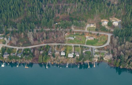 Youbou am Cowichan Lake, Vancouver Island Luftaufnahmen, British Columbia, Kanada.
