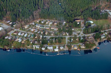 Youbou am Cowichan Lake, Vancouver Island Luftaufnahmen, British Columbia, Kanada.