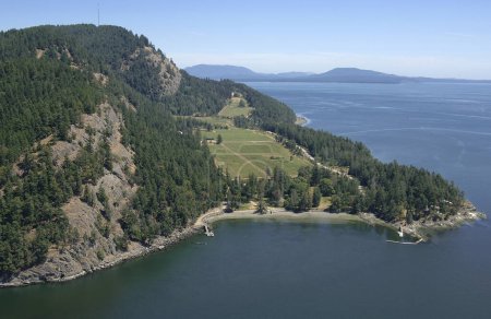 The Saturna Island Family Estate Winery, Saturna Island, Columbia Británica, Canadá.