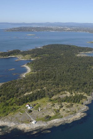 Photographie aérienne du parc provincial marin Discovery Island, île de Vancouver (Colombie-Britannique)