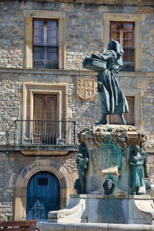 Téléchargez les photos : Monument Obdulio Fernandez Pando. Villaviciosa, Principauté des Asturies, Espagne - en image libre de droit
