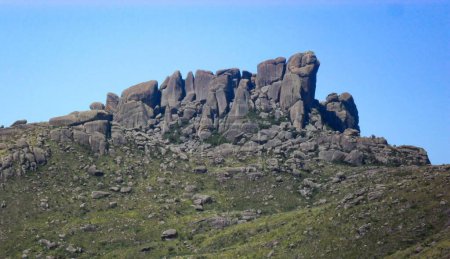 Formaciones rocosas en la cumbre de Pico das Prateleiras, Paraque Nacional Itatiaia, ciudad de Río de Janeiro, Brasil
