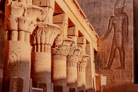 Téléchargez les photos : Vue détaillée dans le temple de Philae Egypte - en image libre de droit