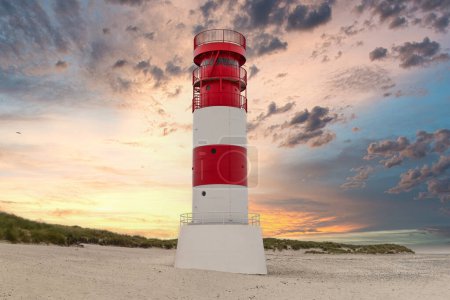 Le phare sur l'île d'Heligoland. Mer du Nord. Allemagne.