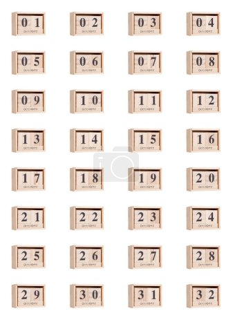 Foto de Calendario de madera, conjunto de fechas para el mes de octubre 01-32, png sobre fondo transparente, blanco, primer plano - Imagen libre de derechos