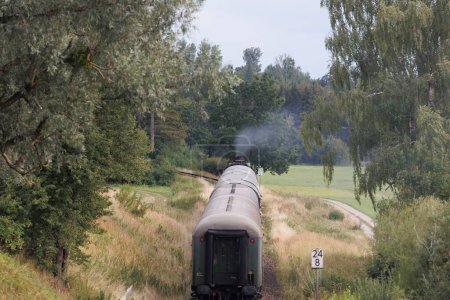 Téléchargez les photos : Pflaumdorf, Bavaria 07.08.2022, steam locomotive during a special trip of the steam railroad Augsburg Ammersee - en image libre de droit