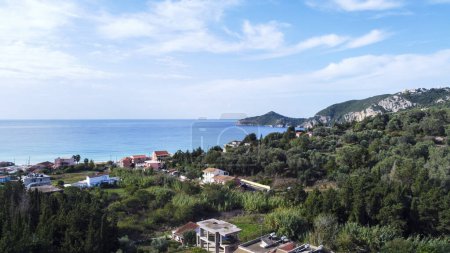 Foto de Vista de la bahía de Agios Georgios en la isla de Corfú - Imagen libre de derechos