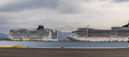 Photo for Cruise ships Norwegian Epic and MSC Splendida in the harbour of the city of Corfu on the island of Corfu, Greece, Corfu, 25.10.2023 - Royalty Free Image