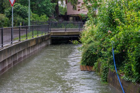 Hochwasser nach Starkregen am Lochbach in Augsburg, 1. Juni 2024