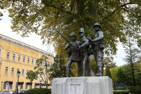 Foto de Mafra, Portugal-November 21, 2022: Monument to the Infantry of the Portuguese Army in Mafra, Portugal - Imagen libre de derechos