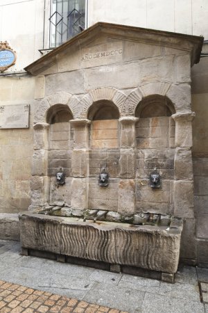 Photo for Bilbao, Spain- August 12, 2023: Rusty old fountain called Fountain of Dogs in Bilbao - Royalty Free Image