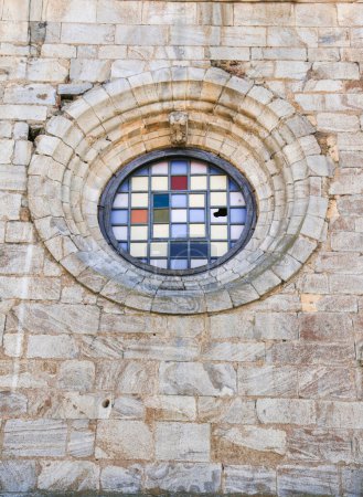 Glasfenster von Santa Maria del Castillo in Olivenza Stadt, Badajoz, Spanien