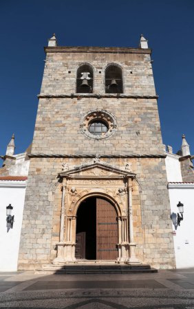 Téléchargez les photos : Olivenza, Badajoz, Espagne- 23 octobre 2024 : Église Sainte-Marie-Madeleine à Olivenza, Badajoz, Espagne - en image libre de droit
