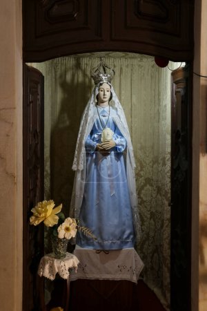 Photo for Elvas, Portugal- October 23, 2023: Virgin in Ordem Terceira da Sao Francisco church in Elvas - Royalty Free Image