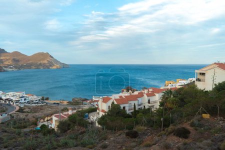 Kleine Stadt mit Strand in Almeria Spanien, ein entspannter Ort, um Ihren Urlaub zu verbringen