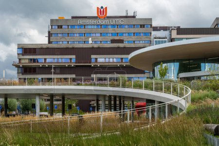 Téléchargez les photos : Amsterdam, Pays-Bas, 26.08.2023, Extérieur de l'hôpital universitaire Amsterdam UMC, Centres médicaux universitaires - en image libre de droit