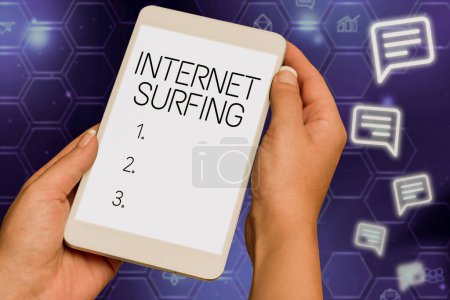 Téléchargez les photos : Légende conceptuelle Internet Surfer, concept signifiant qu'un compte rendu officiel d'un employé est une responsabilité - en image libre de droit