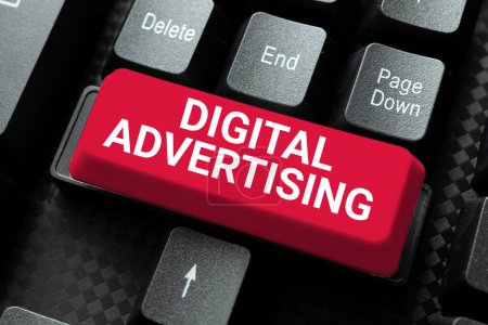 Escribir mostrando texto Publicidad Digital, Concepto de Negocios Marketing Online Entregar Mensajes Promocionales Campaña