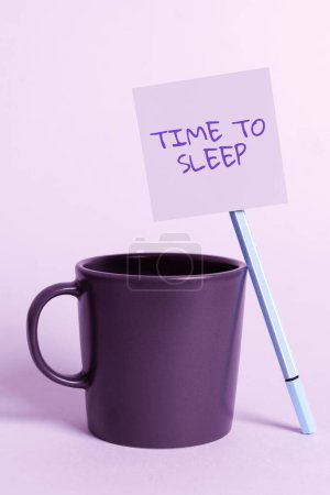 Foto de Texto de pie de foto que presenta Time To Sleep, Internet Concept un período natural de sueño o estar en un estado de inactividad - Imagen libre de derechos