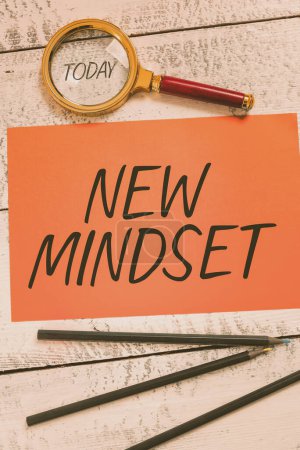 Text zeigt Inspiration New Mindset, Business-Konzept frisch gestaltete Gedanken und Überzeugungen die Gestaltung einer Person s ist Geist