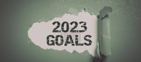 Foto de Señal de texto que muestra 2023 Metas, Idea de negocio Un plan para hacer algo nuevo y mejor para el próximo año - Imagen libre de derechos