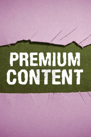 Téléchargez les photos : Texte d'écriture Premium Content, Business présente une qualité supérieure ou plus souhaitable que le contenu gratuit - en image libre de droit