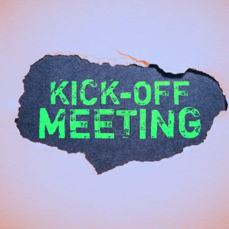 Téléchargez les photos : Texte manuscrit Kick Off Meeting, Business concept première rencontre avec l'équipe du projet et le client - en image libre de droit