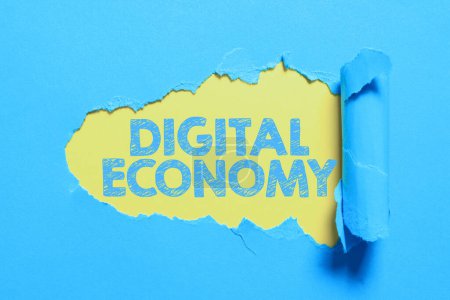 Foto de Texto que muestra inspiración Economía Digital, Internet Concepto actividades económicas basadas en tecnologías digitales - Imagen libre de derechos