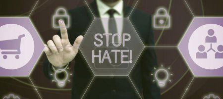 Foto de Señal de texto que muestra Stop Hate, Internet Concept Prevenir la presión agresiva o la intimidación a los demás - Imagen libre de derechos