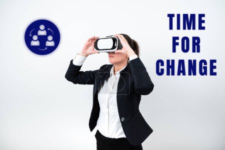Foto de Signo de texto que muestra Tiempo para el Cambio, Concepto de Transición de Internet Crecer Mejorar Transformar Desarrollar - Imagen libre de derechos