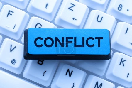 Foto de Texto de escritura Conflicto, Palabra Escrito en desacuerdo con alguien acerca de metas o objetivos - Imagen libre de derechos