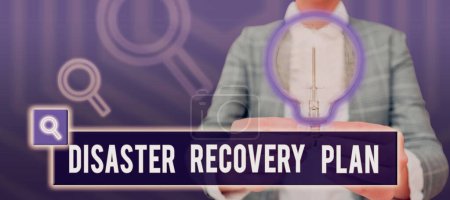 Schreiben von Text Disaster Recovery Plan, Konzeptfoto mit Sicherungsmaßnahmen gegen gefährliche Situation