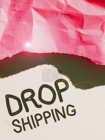 Téléchargez les photos : Texte manuscrit Drop Shipping, Concept d'entreprise pour envoyer des marchandises d'un fabricant directement à un client plutôt qu'au détaillant - en image libre de droit
