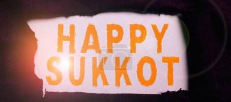 Foto de Texto título presentando Happy Sukkot, enfoque de negocios Irlanda celebración verde amuletos de la suerte y tréboles - Imagen libre de derechos