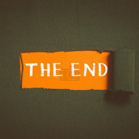 Foto de Signo de texto que muestra The End, concepto de negocio Parte final de la relación de juego acto de la película Finalizar Conclusión - Imagen libre de derechos