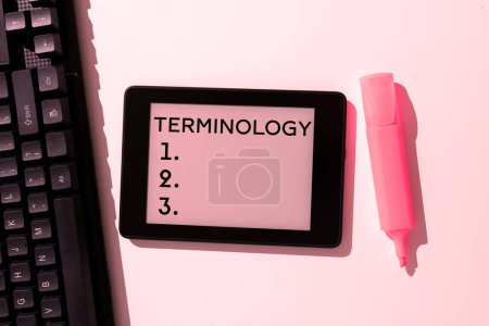 Foto de Leyenda conceptual Terminología, Concepto de Internet Términos utilizados con particular aplicación técnica en estudios - Imagen libre de derechos