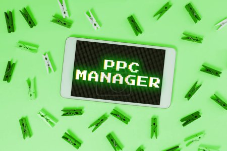 Foto de Señal que muestra Ppc Manager, Palabra por la que los anunciantes pagan cuota cada vez que se hace clic en uno de sus anuncios - Imagen libre de derechos