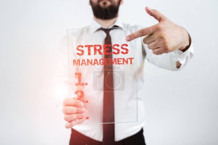 Foto de Texto de escritura Manejo del estrés, Palabra para aprender formas de comportarse y pensar que reducen el estrés - Imagen libre de derechos