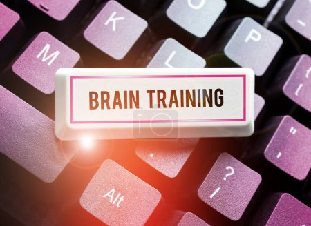 Foto de Texto que muestra inspiración Brain Training, Internet Concept actividades mentales para mantener o mejorar las habilidades cognitivas - Imagen libre de derechos