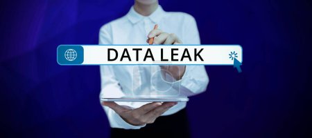 Foto de Writing displaying text Data Leak, Internet Concept released illegal transmission of data from a company externally - Imagen libre de derechos