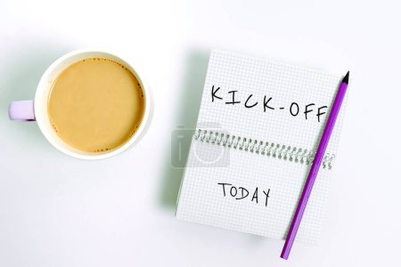 Foto de Inspiration showing sign Kick Off, Business idea start or resumption of football match in which player kicks ball - Imagen libre de derechos