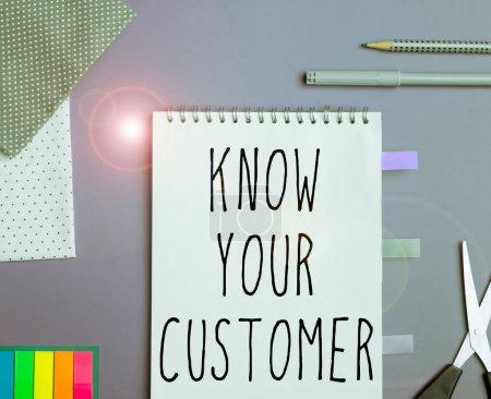 Foto de Hand writing sign Know Your Customer, Business showcase Marketing creating a poll improve product or brand - Imagen libre de derechos